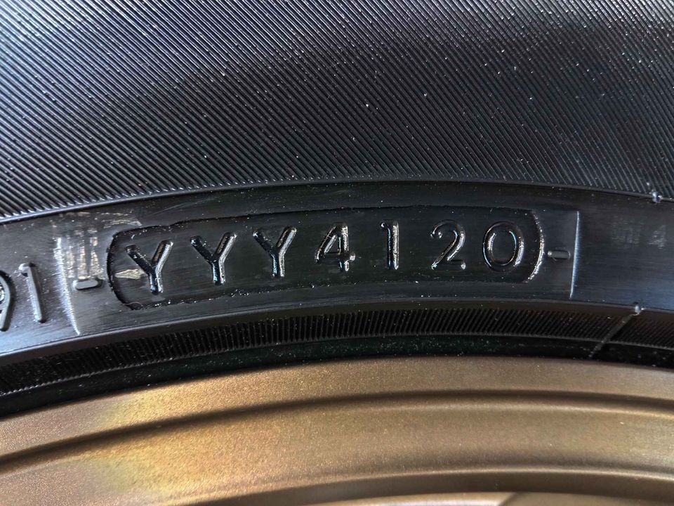 TE37 งานไทยพร้อมกับยาง yokohama ปี 2020 255/55 r18 9"0 ใส่ไปแคเดือน กว่าๆ