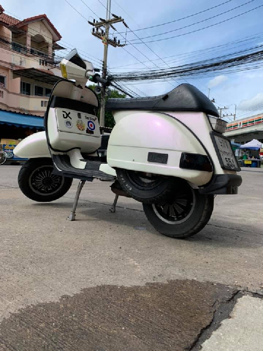 ขาย Vespa T5 สีขาวมุก ครับ