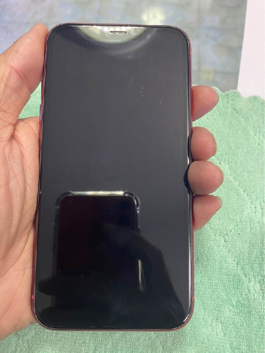 iPhone XR 64g สีแดง