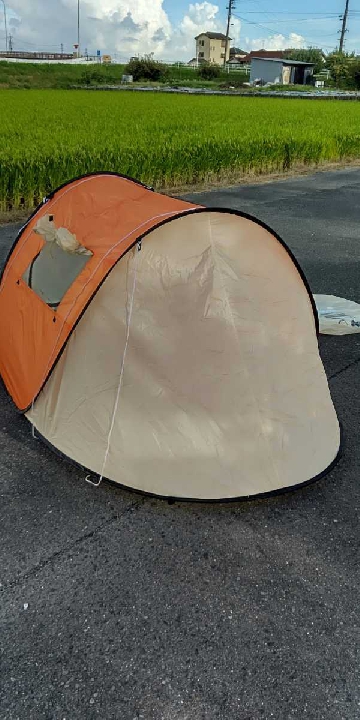 เต็นท์แบบ Pop-up Camp