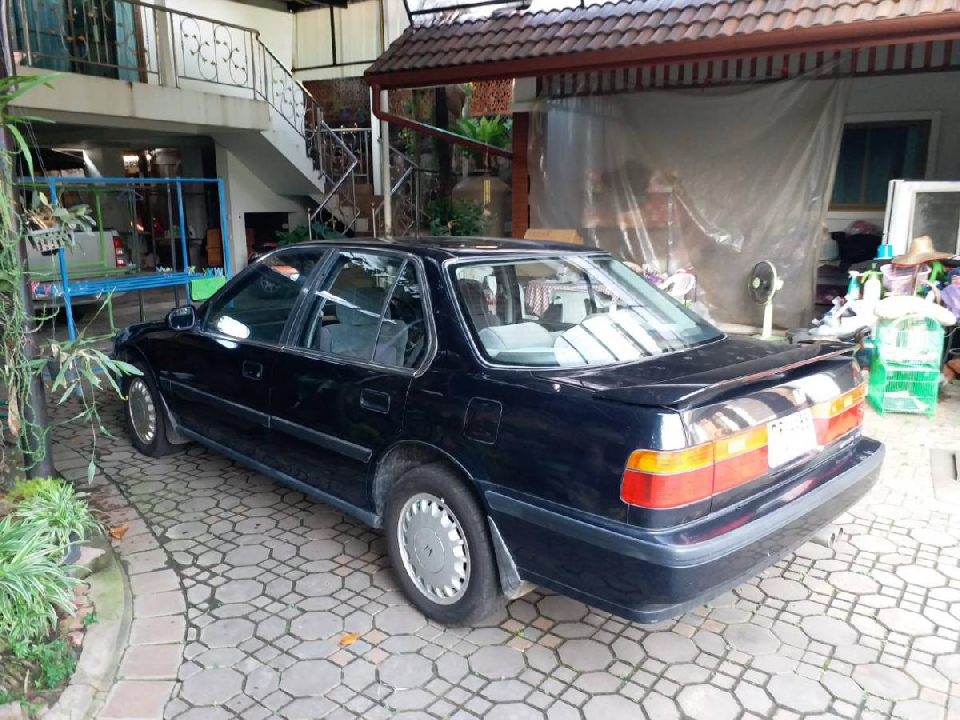 HONDA ACCORD รุ่น 2.0 LXI ตัว TOP ปี 1991 สภาพสวย