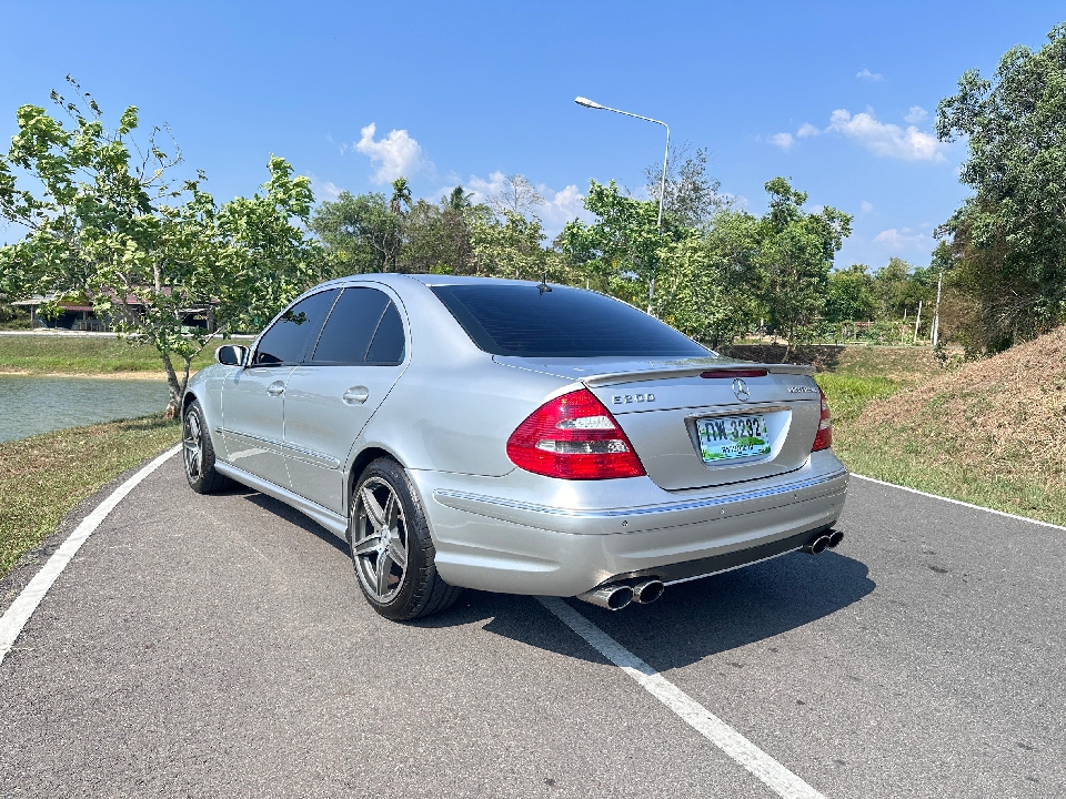 BENZ E-CLASS E200 KOMPRESSOR AVANTGARDE AT ปี  2003