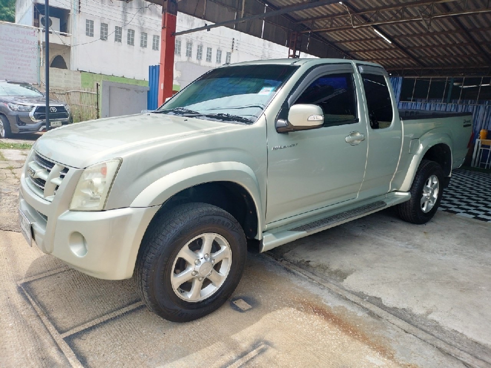 Isuzu D-max Gold series ฟรีดาว์น ออกรถ0บาทรถบ้านแท้สวยพร้อมใช้งาน