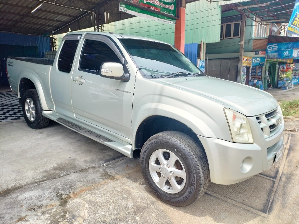 Isuzu D-max Gold series ฟรีดาว์น ออกรถ0บาทรถบ้านแท้สวยพร้อมใช้งาน