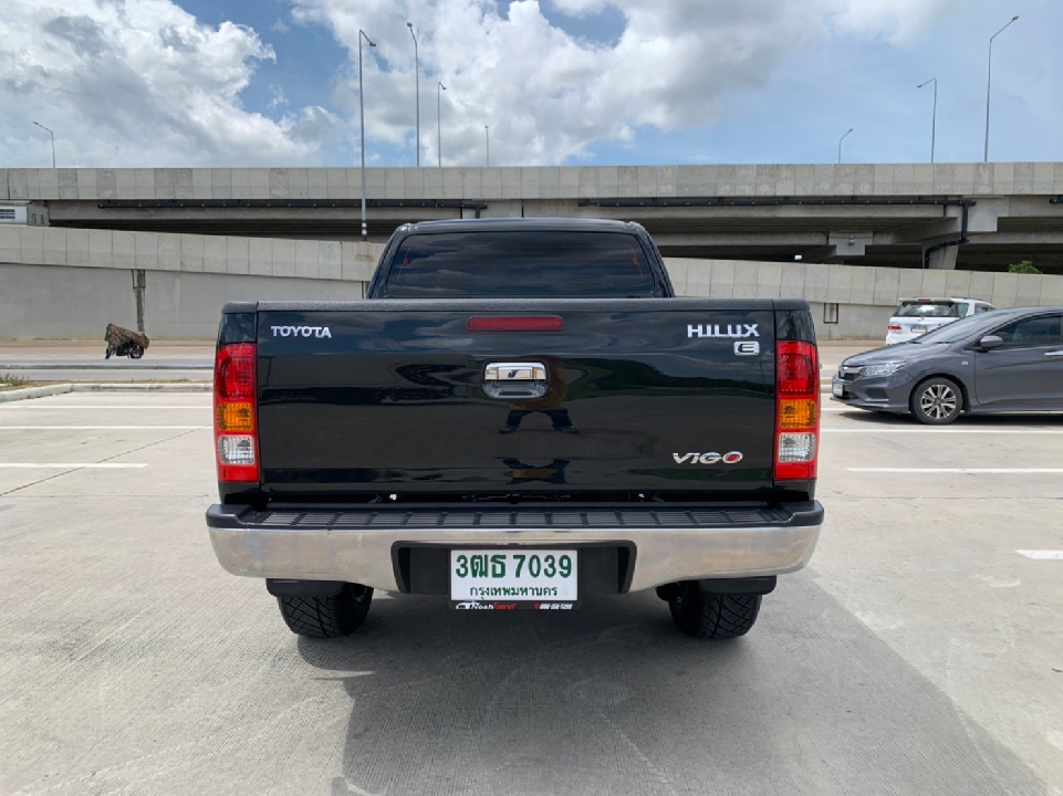 TOYOTA HILUX VIGO 2.5 E Prerunner VN Turbo รถปี 2010