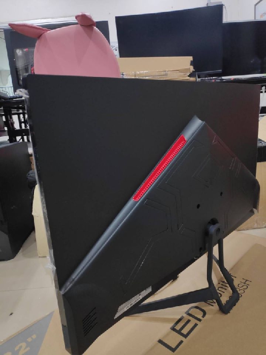 จอ 32 นิ้ว 144 Hz Neolution E-Sport สภาพ 90%+