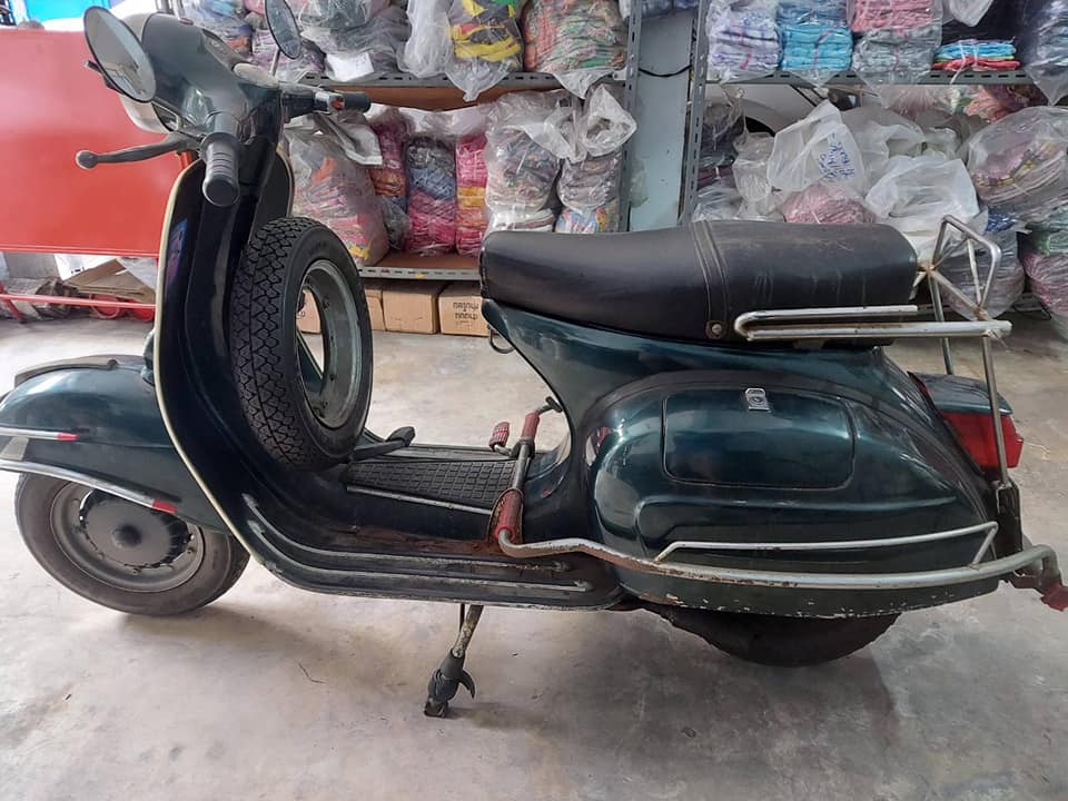 ขาย Vespa Sprint หัวกลม ปี 2510 ทะเบียนพรบ.ไม่ขาด