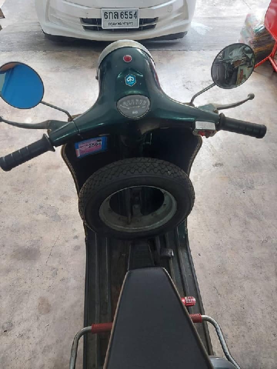 ขาย Vespa Sprint หัวกลม ปี 2510 ทะเบียนพรบ.ไม่ขาด