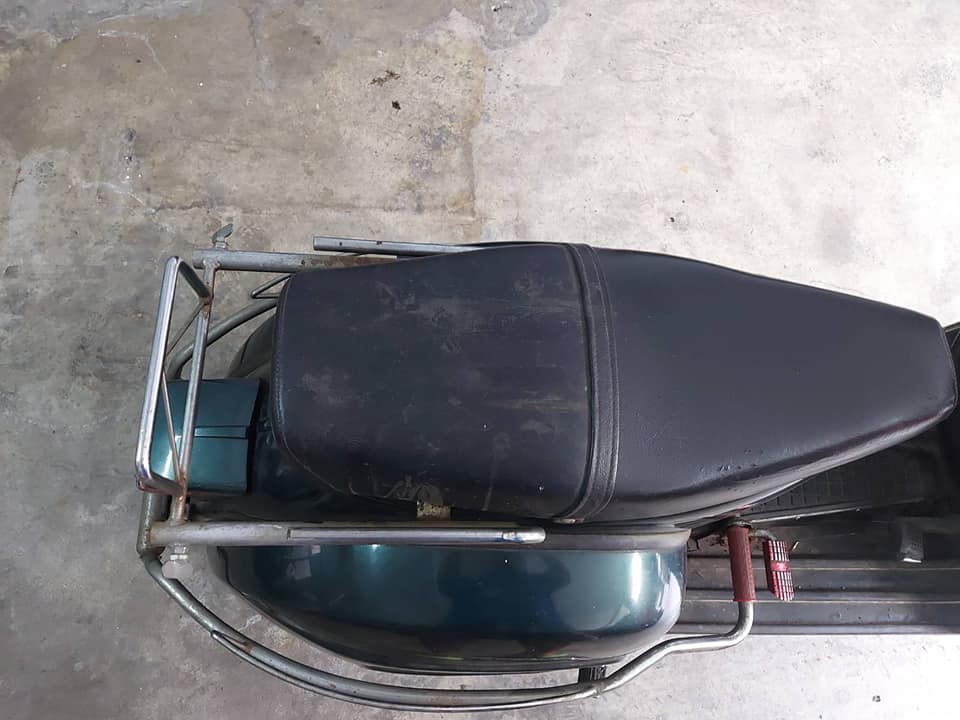 ขาย Vespa Sprint หัวกลม ปี 2510 ทะเบียนพรบ.ไม่ขาด