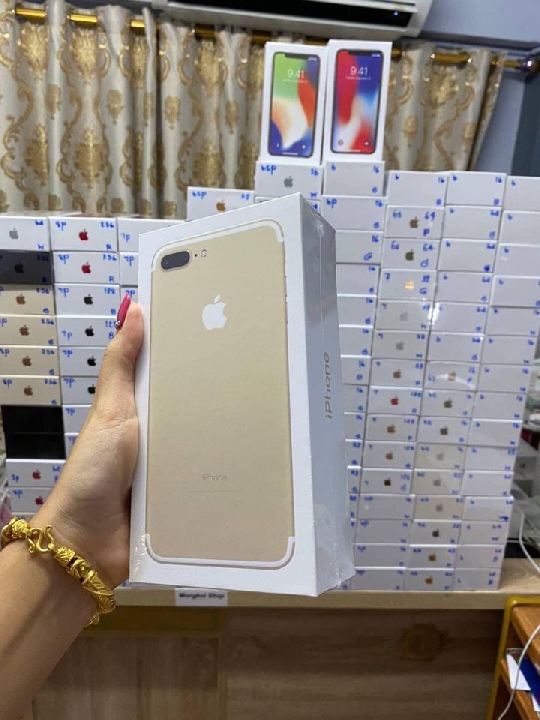 IPHONE 7 plus  เครื่องไทย ประกัน1ปี