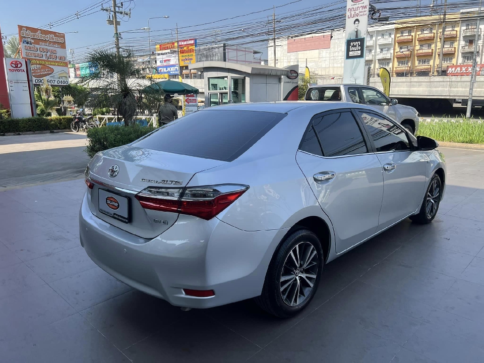 Toyota New Altis 1.8 E MC ปี 2018 (รองรับน้ำมันE85)