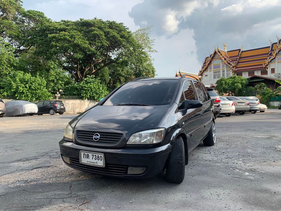 Chevrolet Zafira  ปี 2001