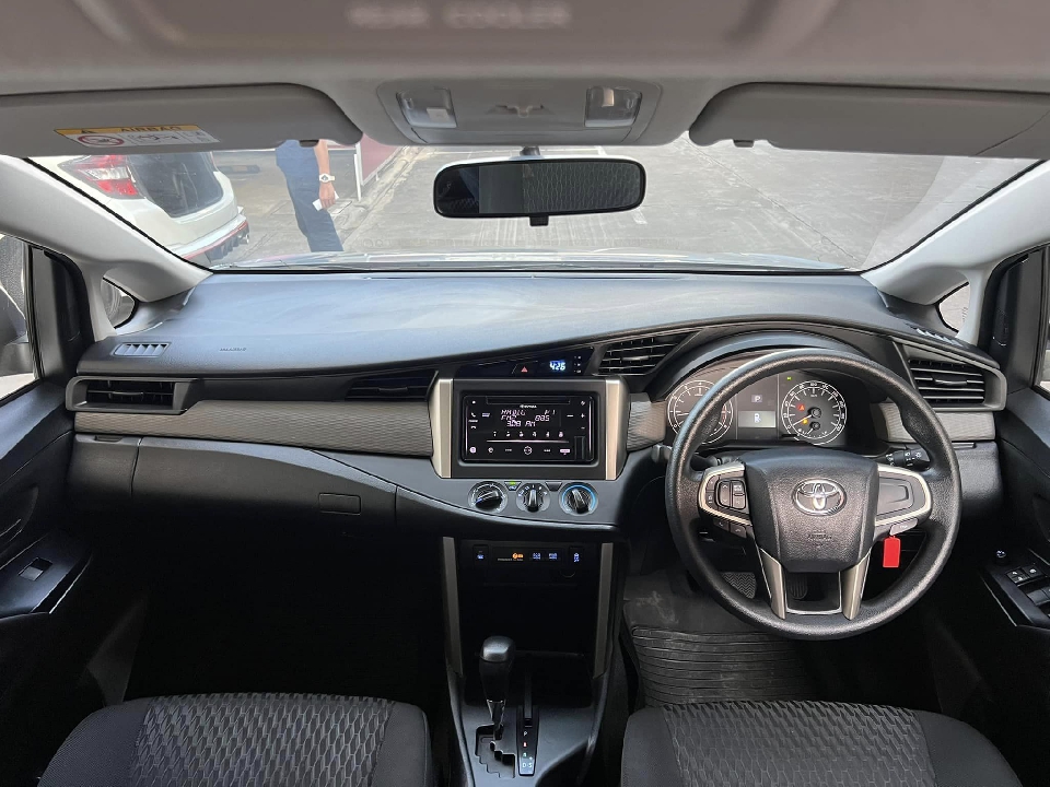 Toyota New Innova 2.0 Entry CRYSTA ปี 2020