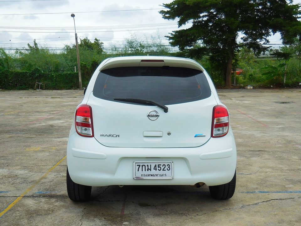 2013 Nissan March