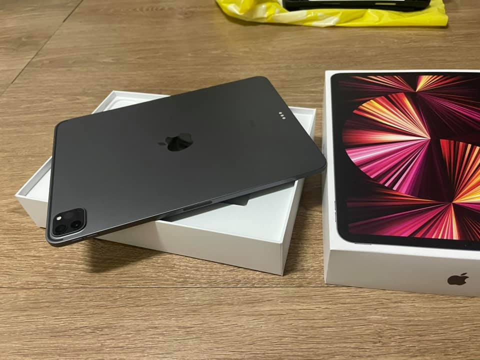 iPad  pro  2021  265g