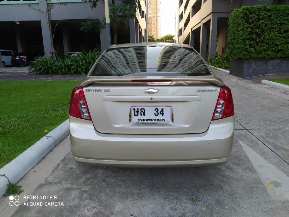 chevrolet optra 1.6 lt 2004 รถเก๋ง 4 ประตู