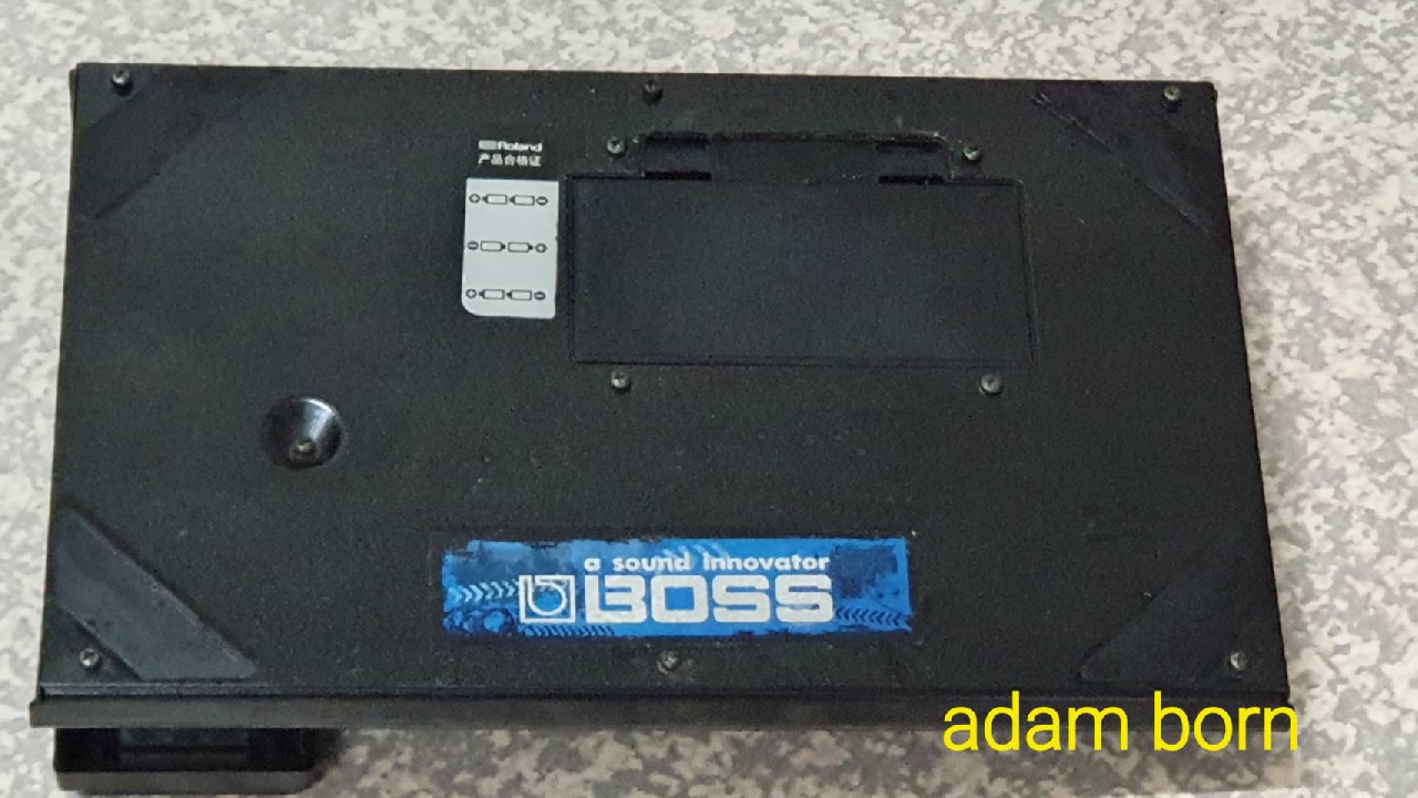 **ขายครับผม! Boss ME25 สภาพดี ใช้งานได้ปรกติ มี adapter ให้ครับ