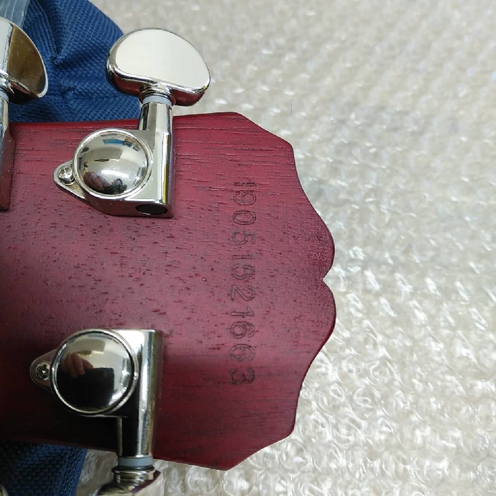 กีต้าร์ไฟฟ้า Epiphone Les Paul Traditional PRO-III