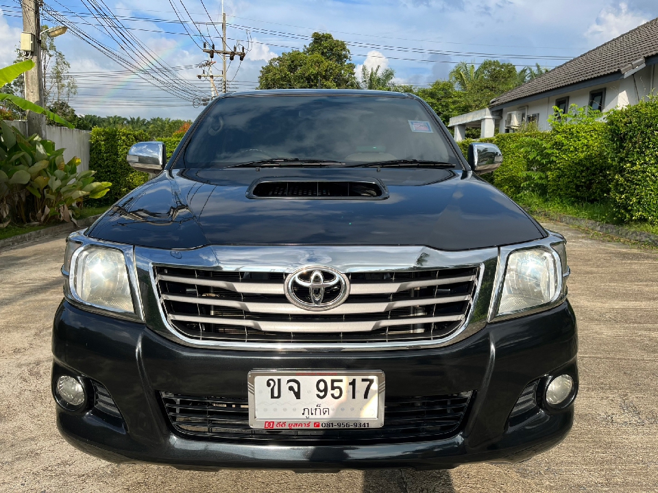 TOYOTA VIGO CHAMP 2.5 E VN TURBO CAB AT ปี 2013