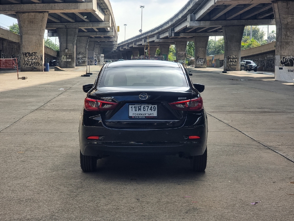ฟรีดาวน์ Mazda 2 1.3 High SkyActiv  AT ปี 2018