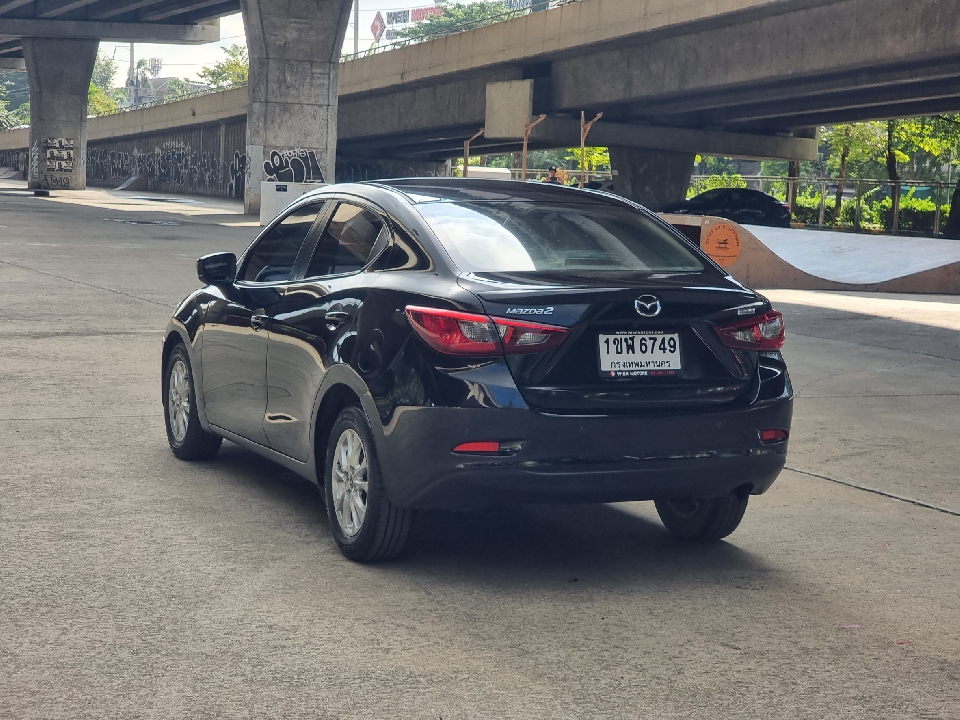 ฟรีดาวน์ Mazda 2 1.3 High SkyActiv  AT ปี 2018