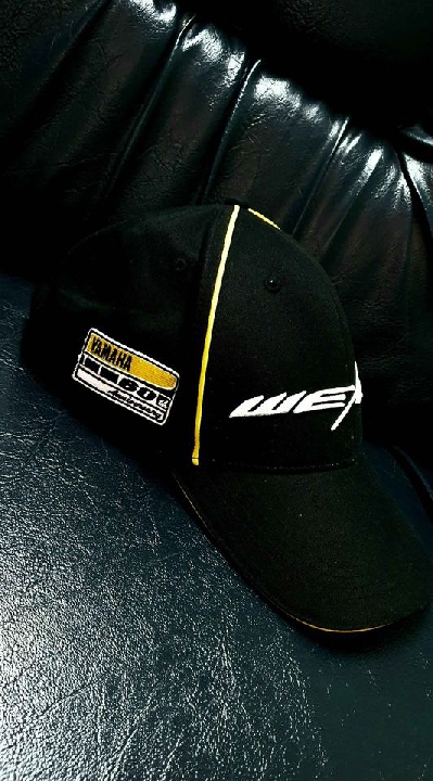 เสื้อและหมวก yamaha แท้