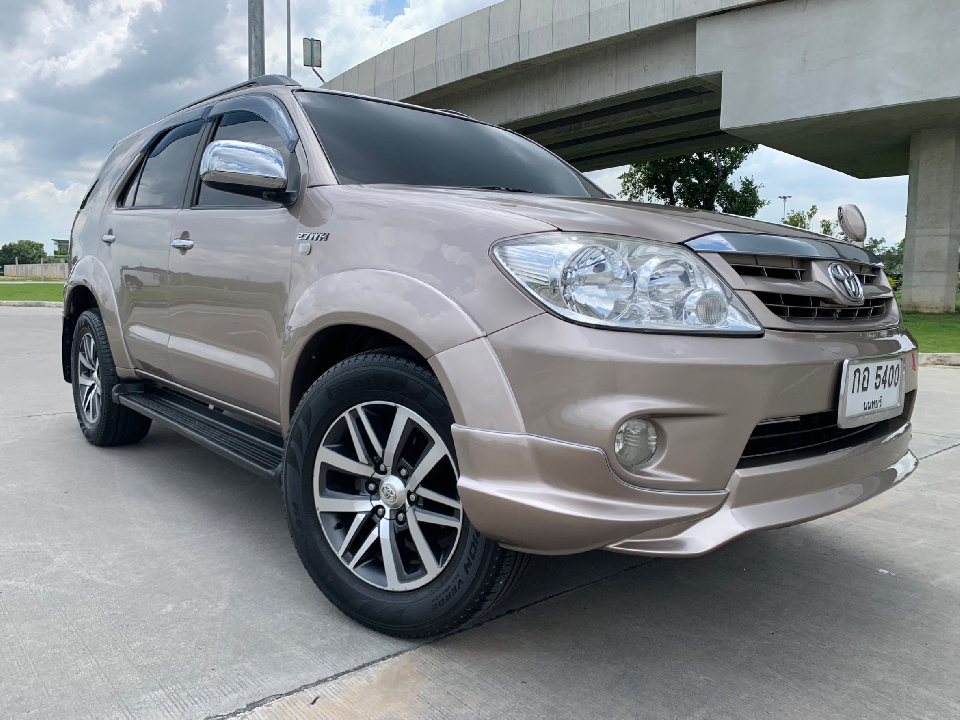 TOYOTA FORTUNER 2.7 V เบนซิน + LPG รถปี 2008