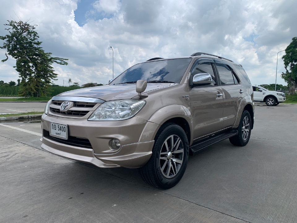 TOYOTA FORTUNER 2.7 V เบนซิน + LPG รถปี 2008