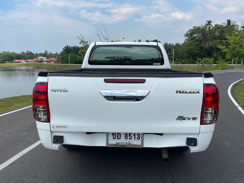 TOYOTA HILUX REVO 2.4 J PLUS DOUBLE CAB AT 2019