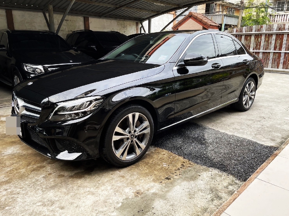 Benz C300e Avantgarde Plug-in ปี2021