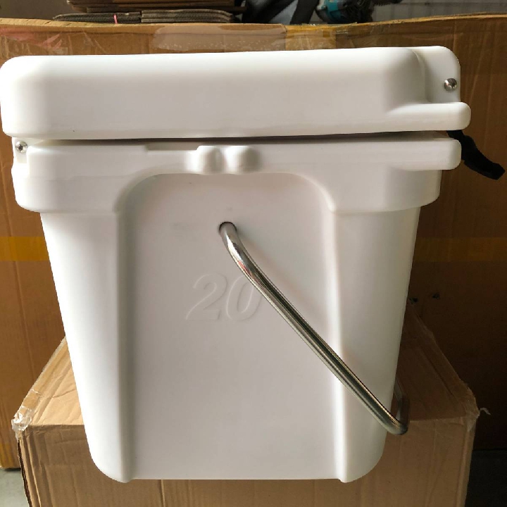 กล่อง RTIC 20L กล่องเก็บความเย็น รุ่นใหม่