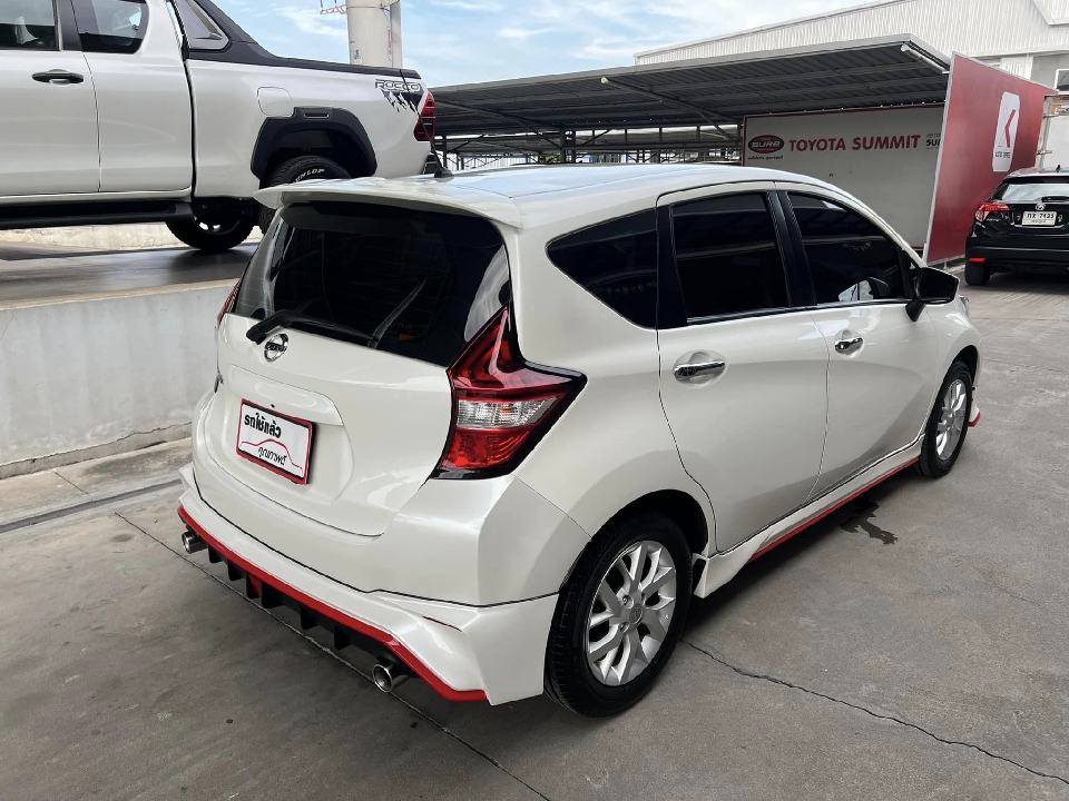 Nissan NOTE 1.2 V ปี2018 / ปุ่ม Push Start