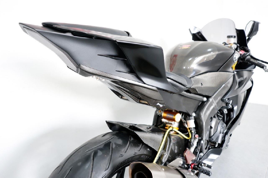 Yamaha R6
