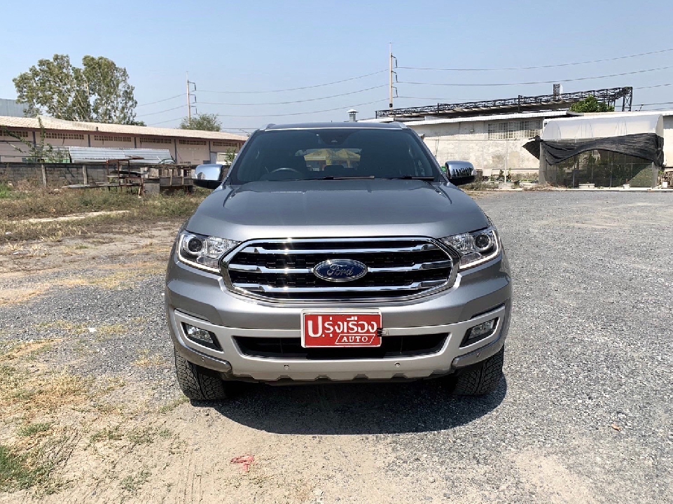 Ford Everest 2.0 Titanium+ 4WD สีเทา เกียร์ออโต้ ปี2018