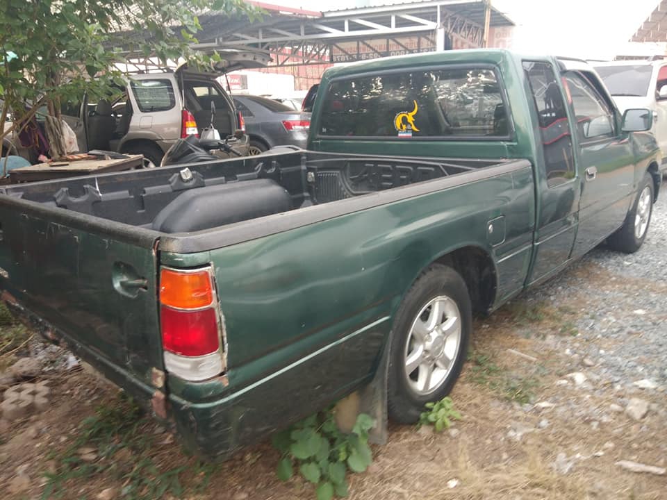 Isuzu TFR ปี  1990