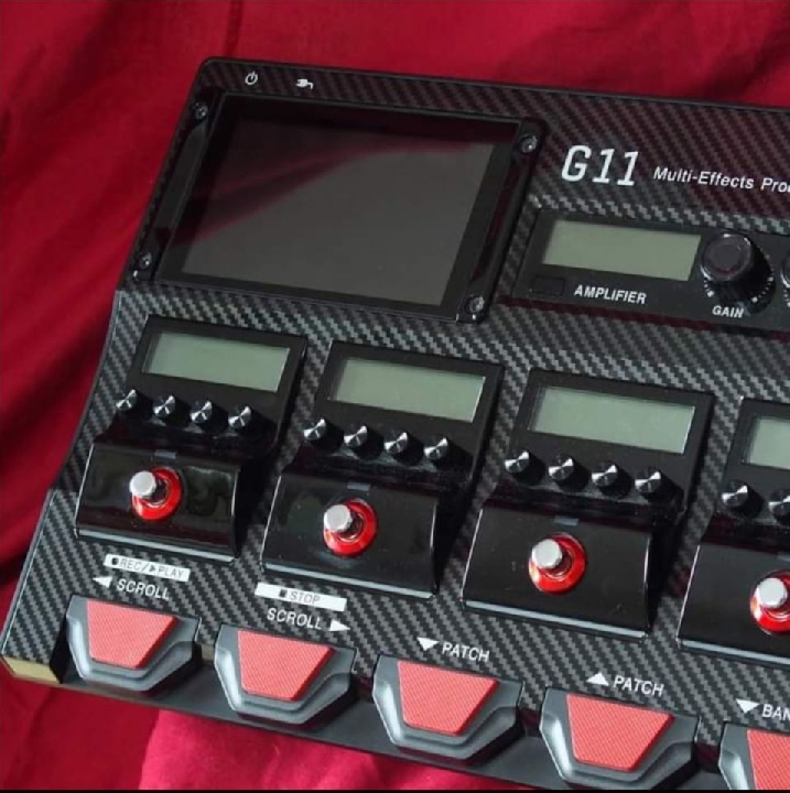 เอฟเฟคจอทัชสกรีน Zoom G11 ใหม่เอี่ยมครบกล่อง