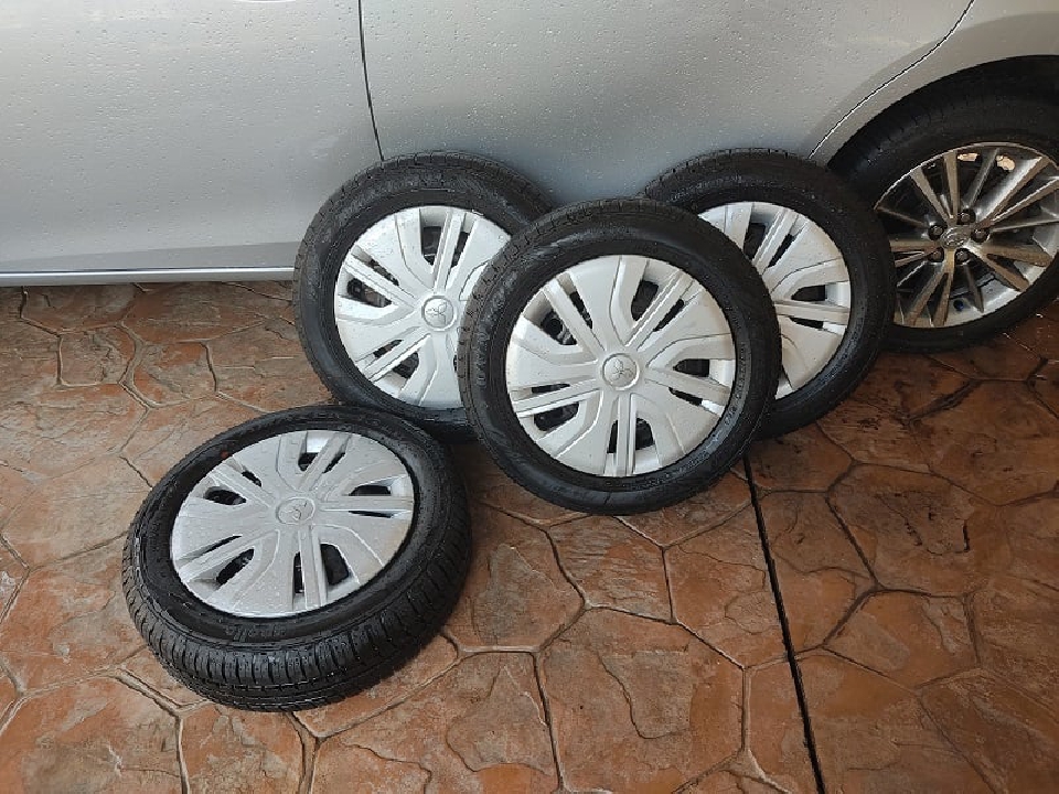 165/65R14  ยางรถยนต์+ล้อกระทะถอดป้ายแดง (4 เส้น) ถอดจากมิตซูบิชิ-มิราจ