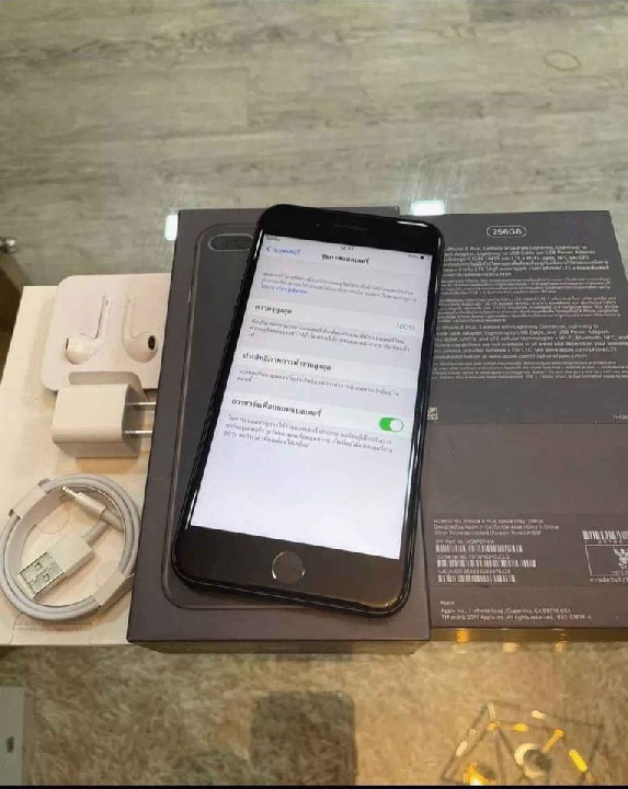 8plus 256gb⭐️ ศูนย์ไทย มือ2 สภาพดี สแกนนิ้วได้ ไม่ติดไอคราว สีดำเงา อุปกรณ์ ที่ชาต หูฟัง ประกัน30