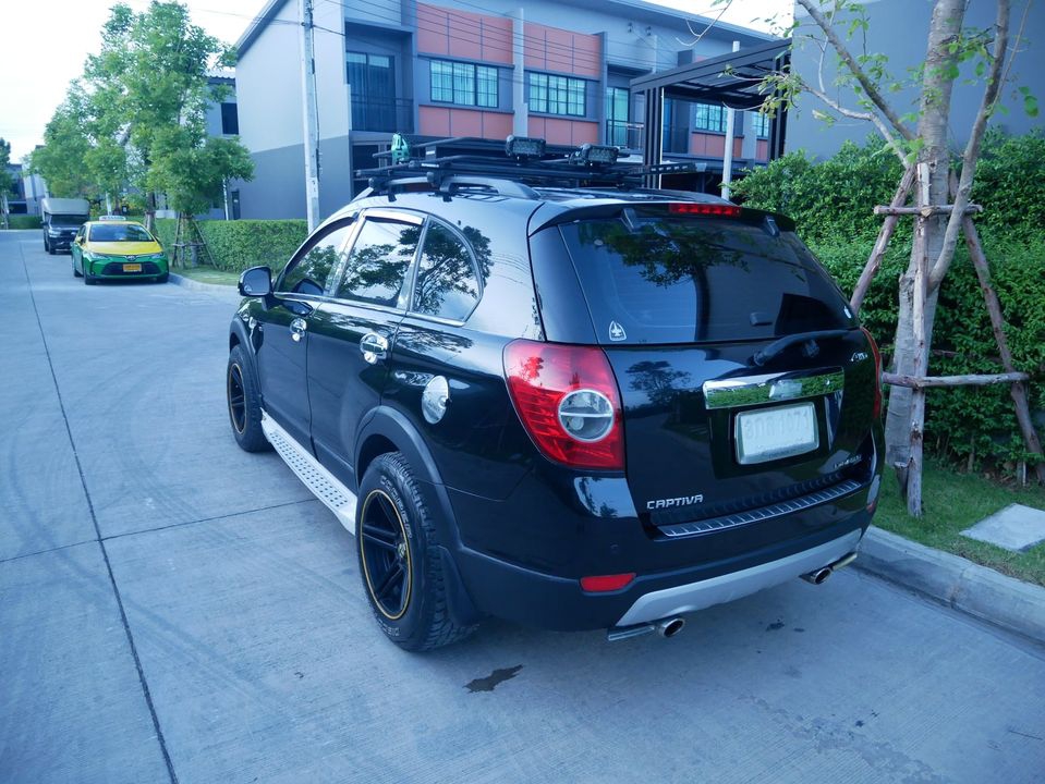 CHEVROLET  CAPTIVA 2.4 LSX ปี 07