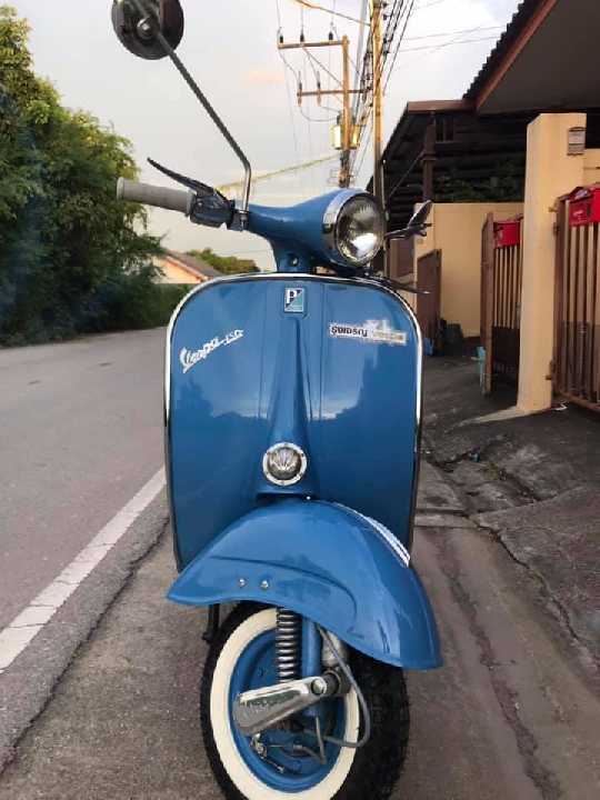 Vespa 64 ครับ