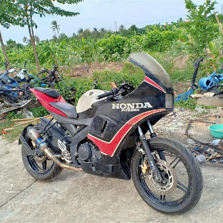 yamaha r15 faring รถโบราณ
