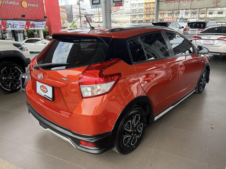 New Yaris  1.2 TRD (รุ่นพิเศษจากโรงงาน)  5 ประตู