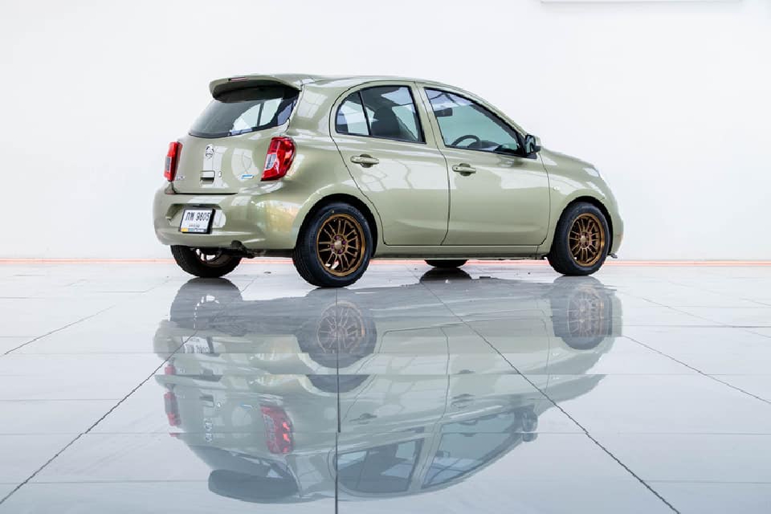 ฟรีดาวน์ NISSAN MARCH 1.2S ปี 2016 รถสวย สภาพดี ผ่อนเพียง 3,702 บ.