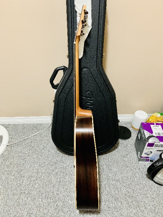 Lakewood D-32 Guitar