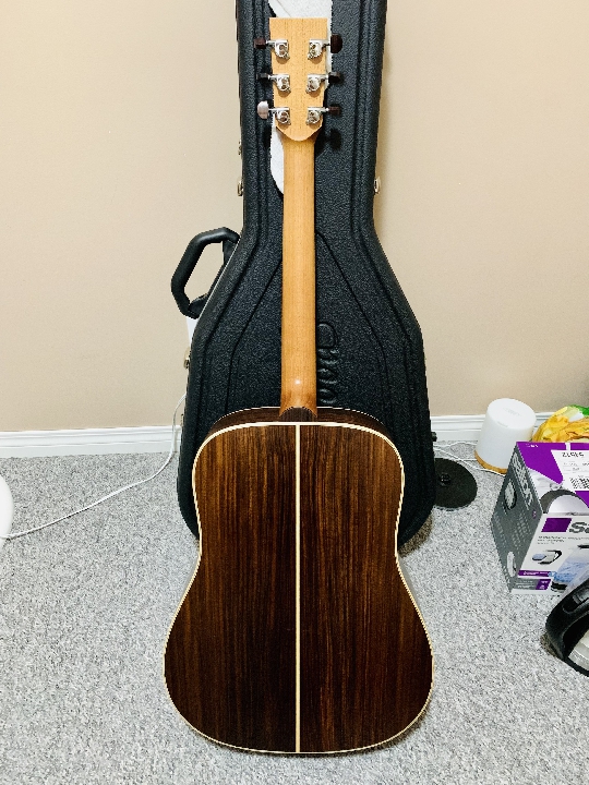 Lakewood D-32 Guitar