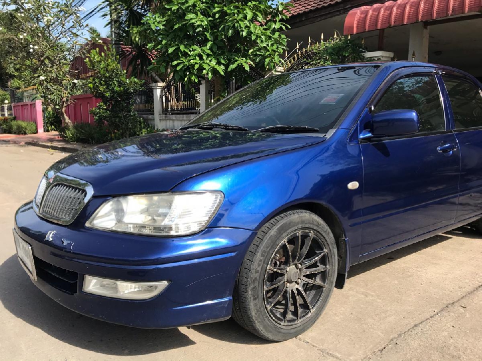 MITSUBISHI LANCER CEDIA ปี2002 เครื่อง 1800CC ตัวLIMITED (เงินสด)