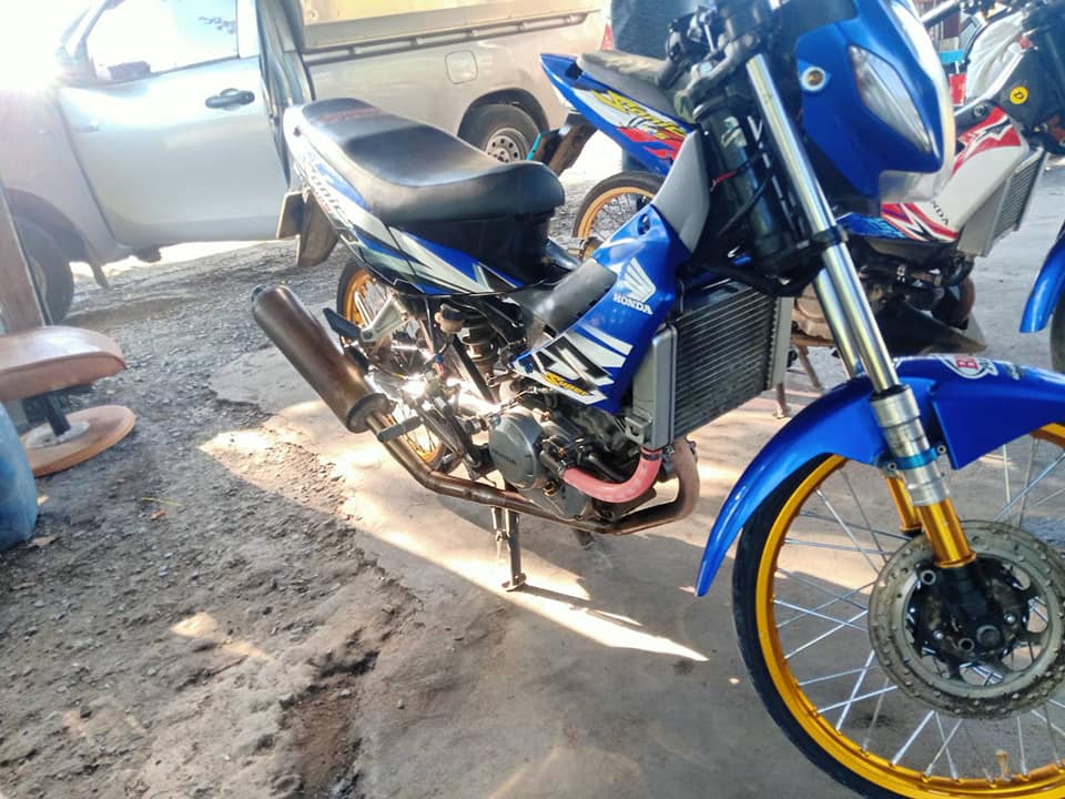 รถ yamaha sonic
