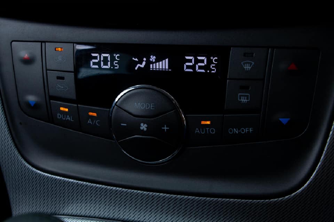 ฟรีดาวน์ NISSAN PULSAR 1.6V ปี 2013 รถสวย สภาพดี