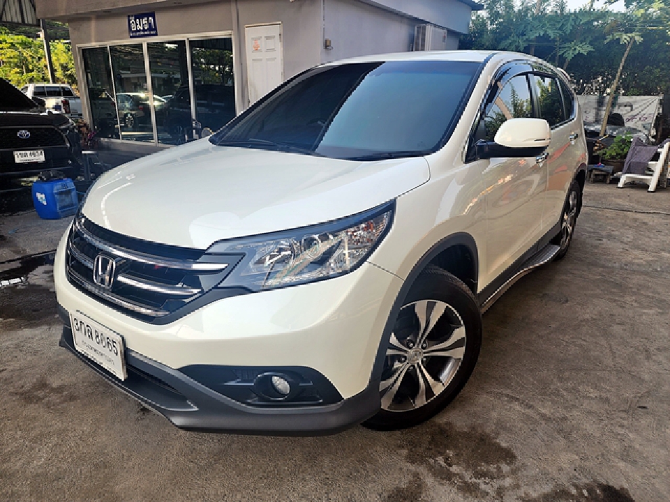 CRV 2.4 EL ขับ2 สีขาวมุก ปี2013จด14 ออกรถ06/14 มือเดียว น็อตไม่ขยับ เช็ค0ตลอด Kดีฟรีดาวน์ สดไม่มีVAT