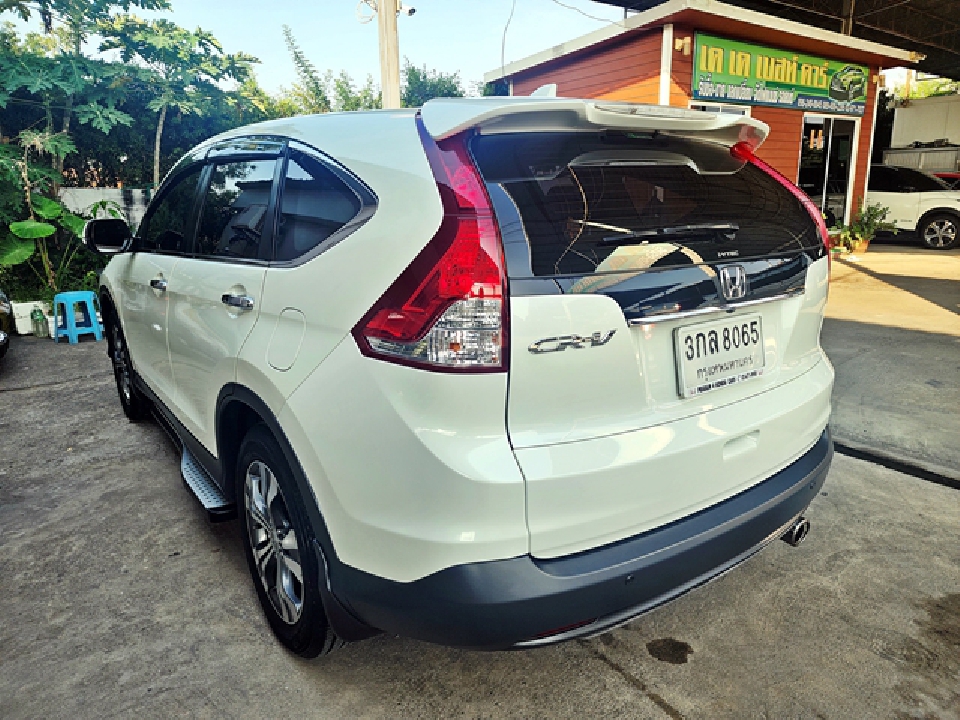 CRV 2.4 EL ขับ2 สีขาวมุก ปี2013จด14 ออกรถ06/14 มือเดียว น็อตไม่ขยับ เช็ค0ตลอด Kดีฟรีดาวน์ สดไม่มีVAT